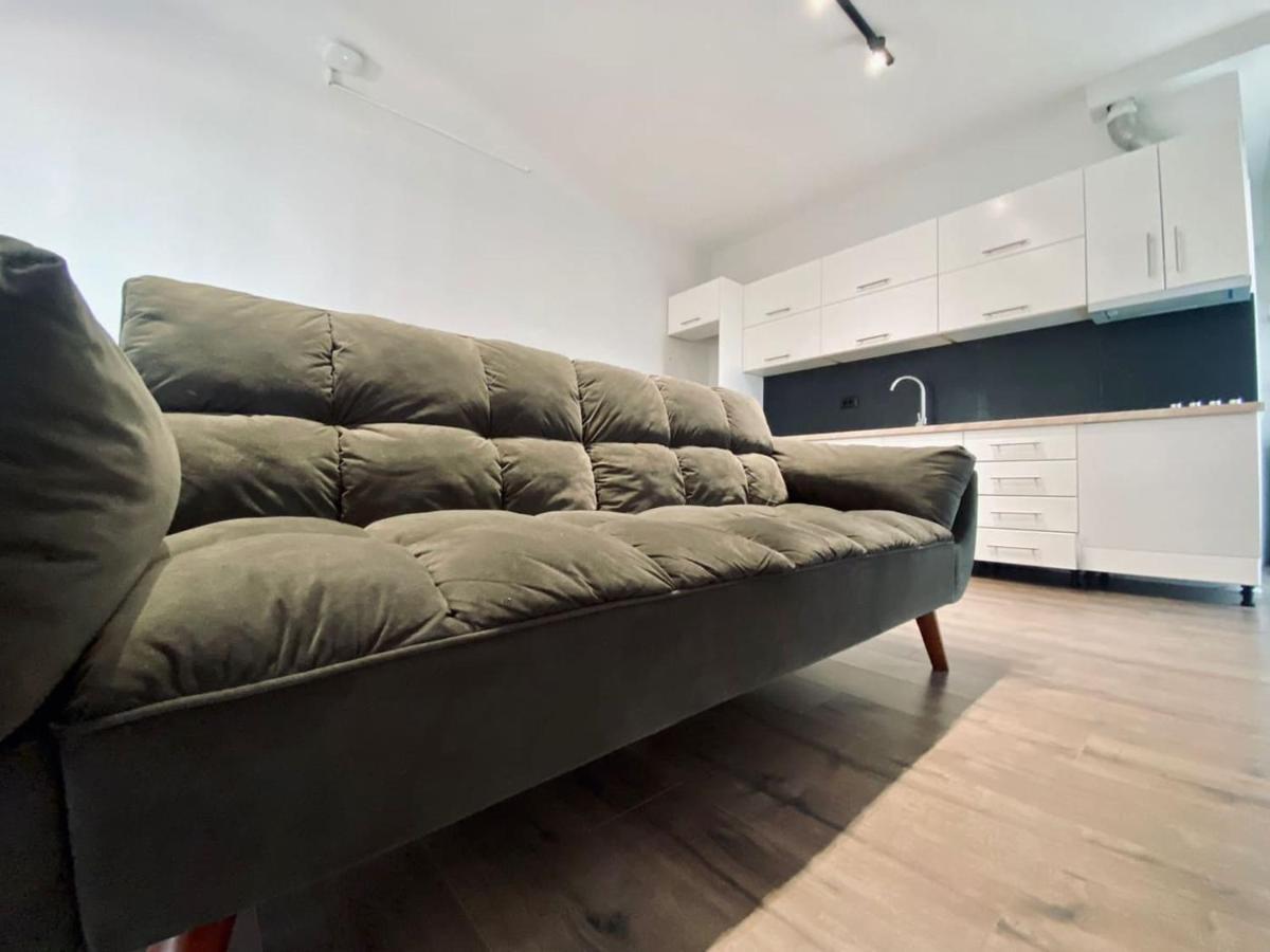 Wild Villa Apartments Sarandë 外观 照片
